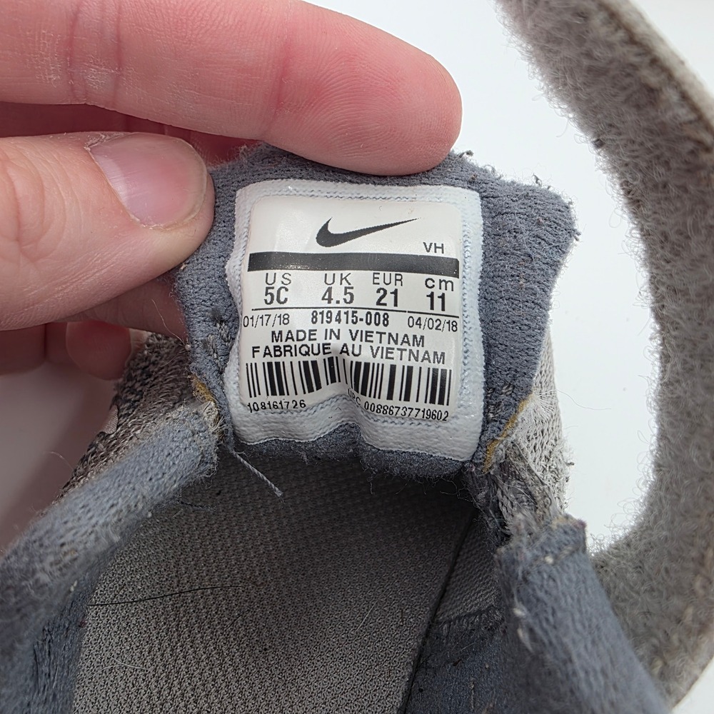 Nike Revolution 3 Toddler Grey Sneakers 819415-008 Size 5C - Picture 5 of 5